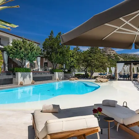 Delle Rose A Luxury Boutique 切尔沃港