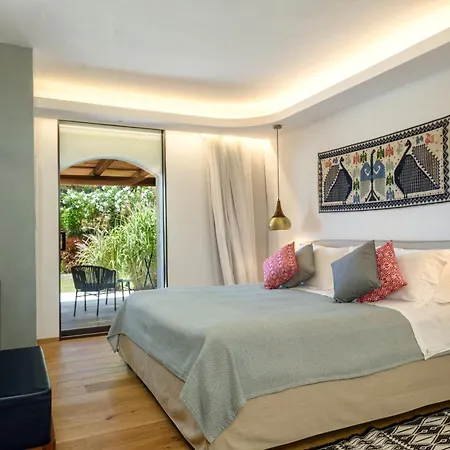 מלון Delle Rose A Luxury Boutique 4*